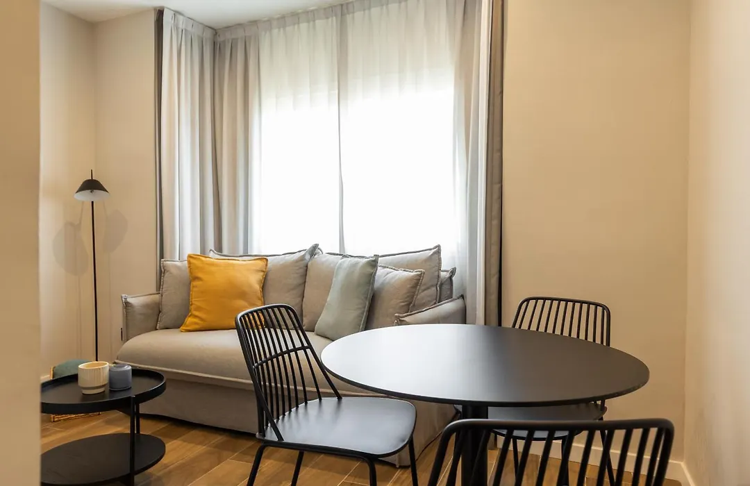 Apartamentos Laforja-1